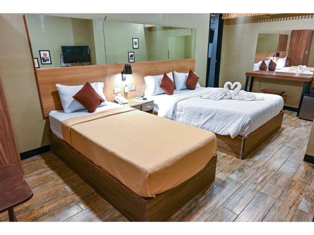 Capital O 890 Nami Hotel Tagaytay Тагайтай Экстерьер фото